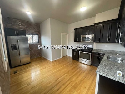 Roxbury Updated 1 Bed on Perrin St in Roxbury Available NOW! Boston - $2,500