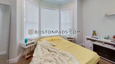 East Boston 3 Bed 2 Bath BOSTON Boston - $4,025 50% Fee