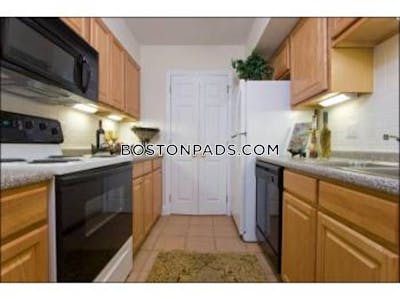 Waltham 2 Bed 1.5 Bath WALTHAM $2,890 - $2,930 No Fee