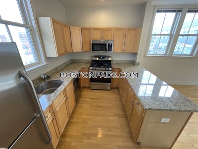 Cambridge 2 Beds 2.5 Baths  East Cambridge - $4,200 No Fee