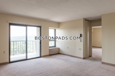 Brookline 1 Bed 1 Bath BROOKLINE- BOSTON UNIVERSITY $2,435  Boston University - $2,865