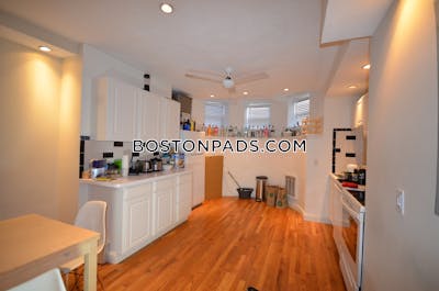 Northeastern/symphony 3 Bed, 2 Bath Unit Boston - $5,400 No Fee