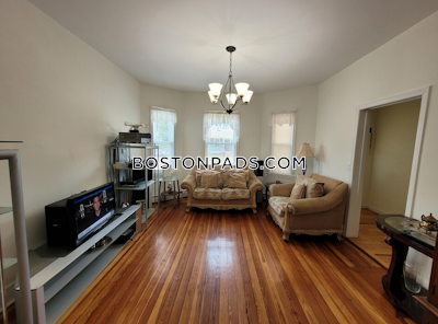 Malden 3 Bed, 2 Bath Unit - $3,190