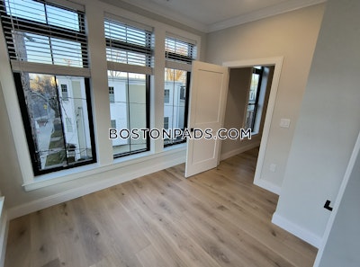 Allston 4 Beds 3 Bath Allston Boston - $6,295 No Fee