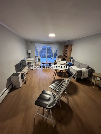 Brookline 1 Bed 1 Bath BROOKLINE-   Boston University - $2,800 No Fee