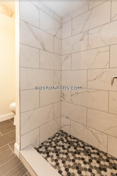 Medford 5 Bed 4.5 Bath MEDFORD  Wellington - $5,700 No Fee