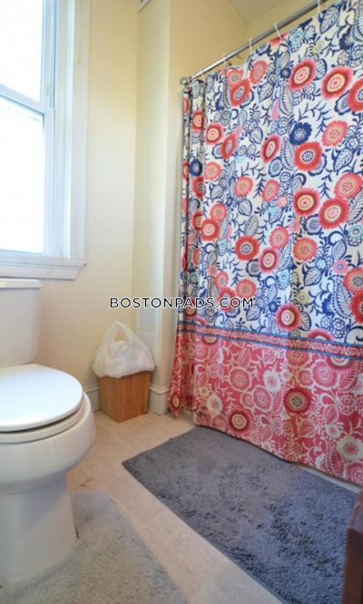 Brighton 5 Beds 4 Baths Boston - $6,150