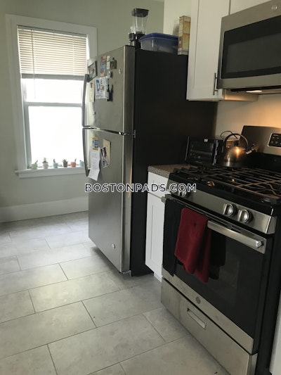 Somerville 4 Bed 1 Bath SOMERVILLE  Winter Hill - $4,100