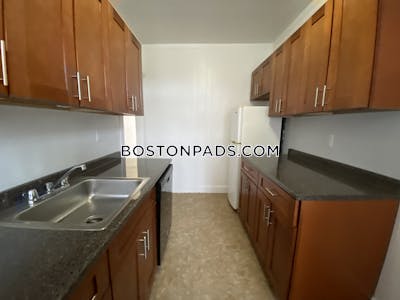 Brighton Studio, 1 Bath Unit Boston - $2,195 No Fee