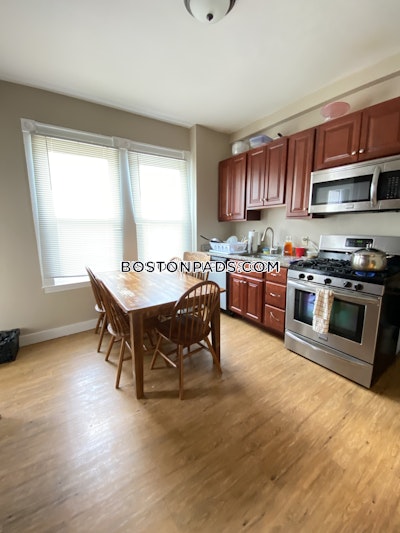 Mission Hill 4 Beds 1 Bath Boston - $5,200 No Fee