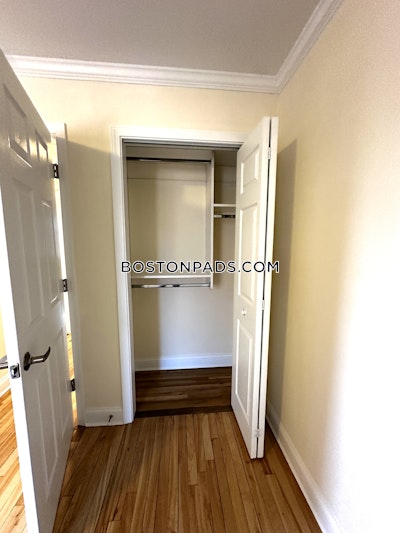 Brookline 2 Bed 1 Bath BROOKLINE- COOLIDGE CORNER $3,890  Coolidge Corner - $3,890 No Fee