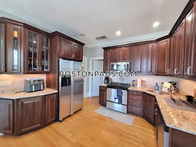 South Boston 4 Beds 1 Bath Boston - $5,195 50% Fee
