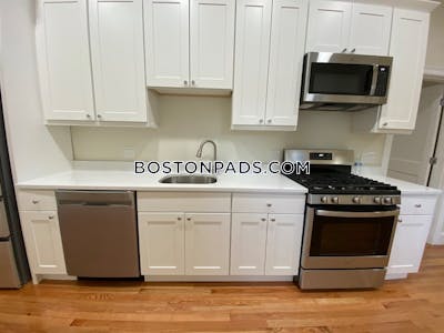 Brookline 4 Bed 4 Bath BROOKLINE- COOLIDGE CORNER $6,700  Coolidge Corner - $6,700