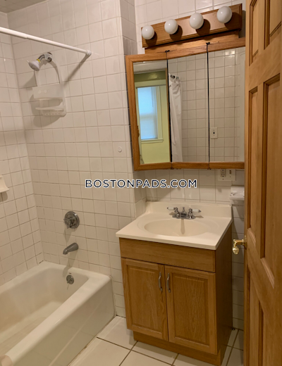 Brookline Studio 1 Bath  Longwood Area - $3,050