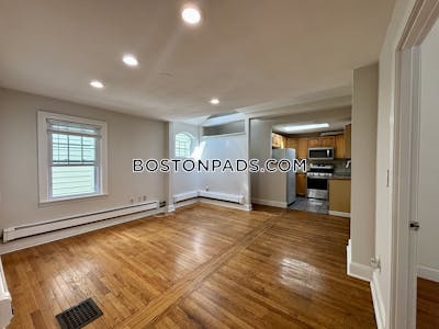 Somerville Bright and Cozy 2-Bedroom Somerville Apartment  East Somerville - $2,800 No Fee