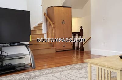Brighton 6 Bed 3.5 Bath BOSTON Boston - $4,900 No Fee