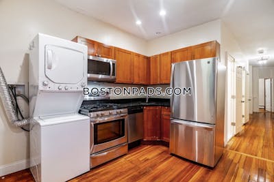 Jamaica Plain 4 Beds 1 Bath Boston - $3,990 No Fee