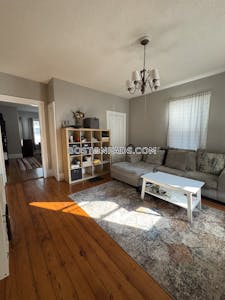 Somerville Amazing 2BD/1BA Somerville  East Somerville - $2,700 No Fee