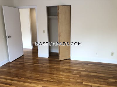 Brookline 2 Bed 1 Bath BROOKLINE- BOSTON UNIVERSITY $3,600 Boston University - $3,700