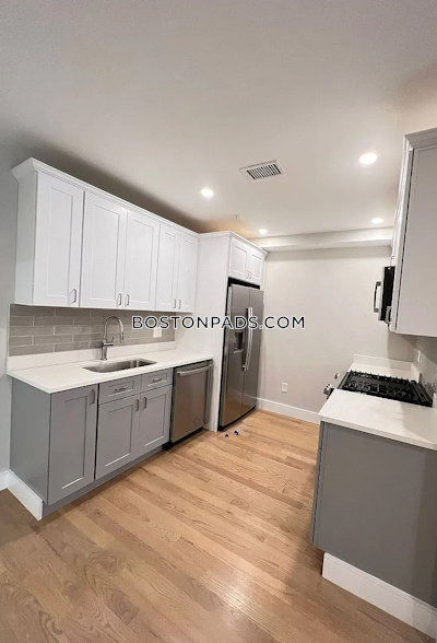 Chinatown 3 Beds 1.5 Baths Chinatown Boston - $6,975 No Fee