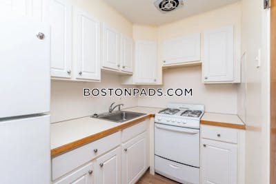 Melrose 2 Bed 1 Bath MELROSE $2,500 - $2,500 No Fee
