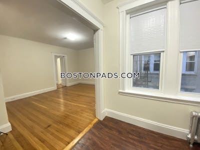 Fenway/kenmore 1 Bed 1 Bath Boston - $2,495 No Fee