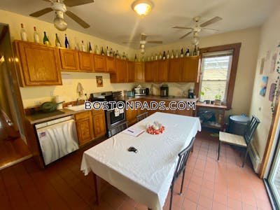 Mission Hill 4 Bed, 1 Bath Unit Boston - $5,600