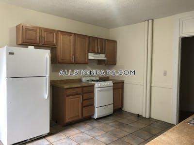 Allston 4 Beds 2 Baths Boston - $4,400 No Fee