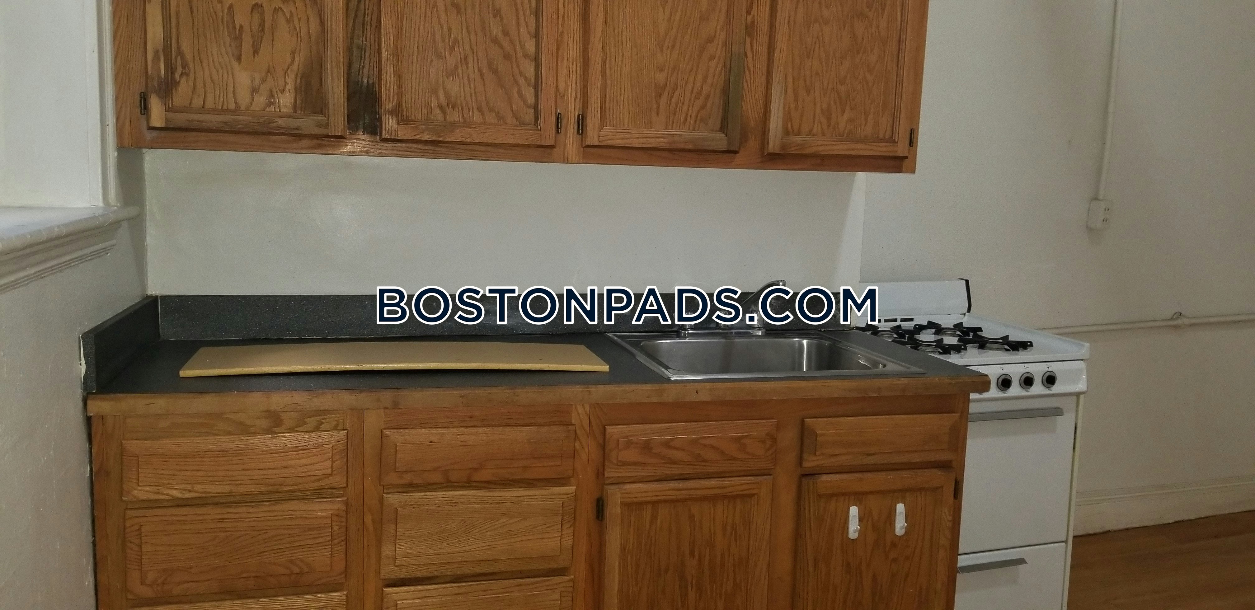 Medford Apartments Fenway Kenmore Beautiful 2 Bedroom Apartment Medford Apartments Fenway Kenmore Beautiful 2 Bedroom Apartment Available For Rent Boston 850