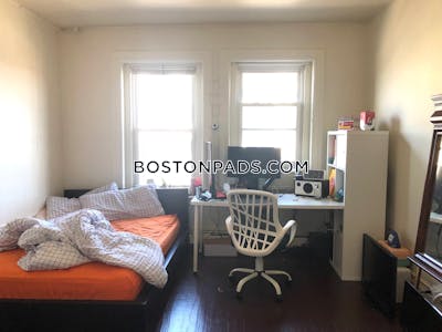 Allston 5 Beds 2 Baths Boston - $5,700 No Fee