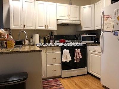 Brookline 4 Beds 1 Bath  Boston University - $6,344 No Fee
