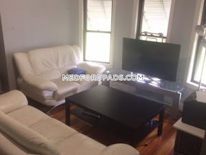 Medford Amazing 4 bed 1 bath in Medford Tufts - $3,750