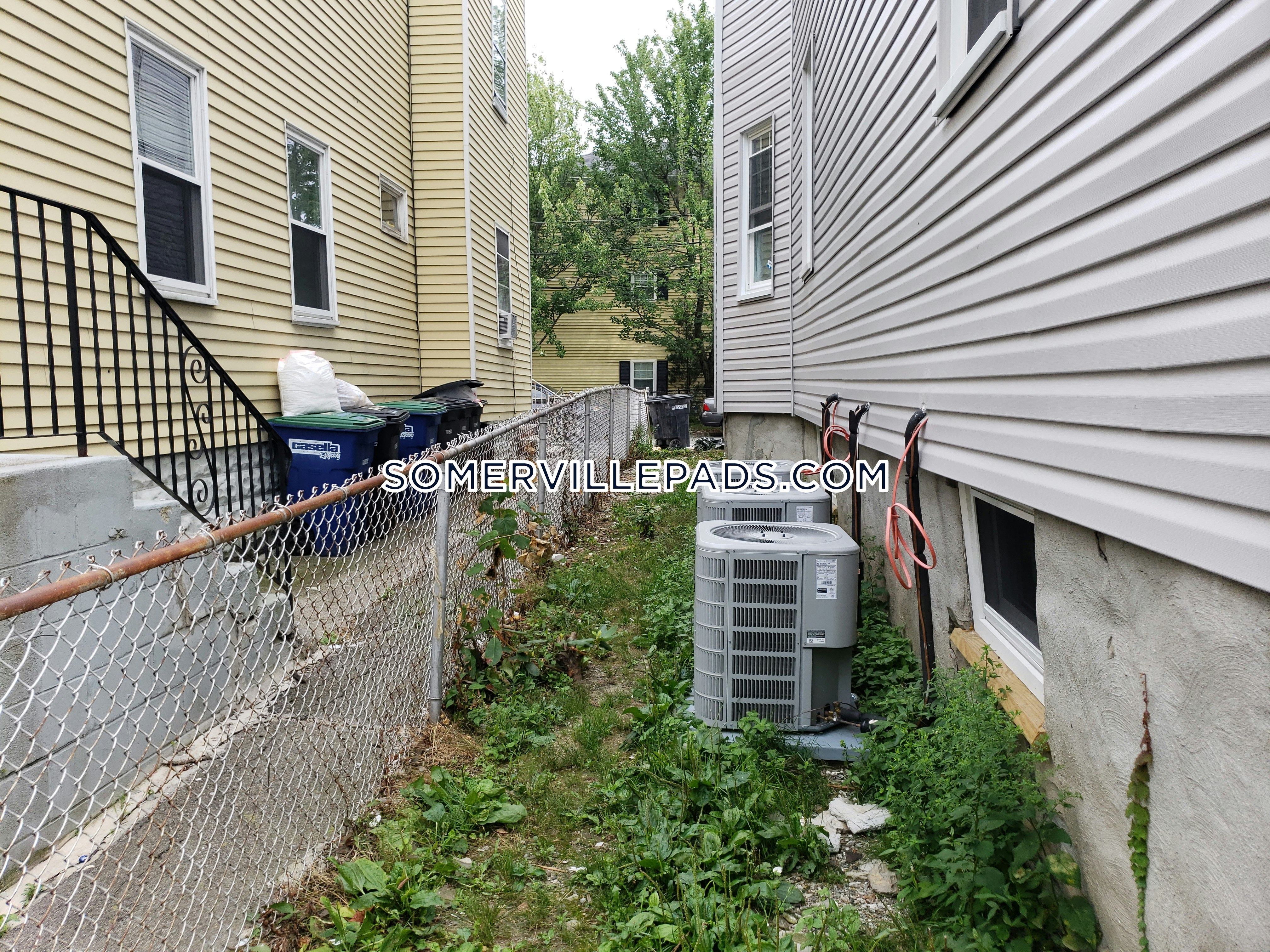 PRICE REDUCED!! 4 Beds 1.5 Baths - Somerville - Winter Hill $3,995