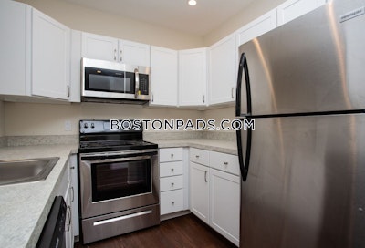 Arlington 2 Beds 2 Baths - $3,400