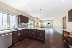Medford 6 Beds 5 Baths  Tufts - $7,975