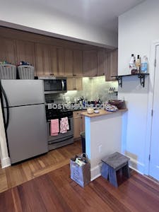 Brookline 3.5 Beds 2 Baths  Washington Square - $4,500 No Fee