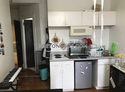 Fenway/kenmore Apartment for rent Studio 1 Bath Boston - $2,075 No Fee