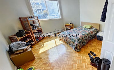Somerville Deal Alert! Spacious 5 bed 2 Bath apartment in Marion St  Dali/ Inman Squares - $7,500