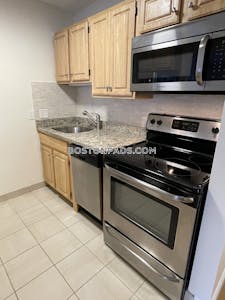 Brookline Studio 1 Bath  Boston University - $2,600