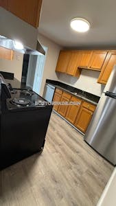 Leominster Apartment for rent 2 Bedrooms 1 Bath - $2,000 No Fee
