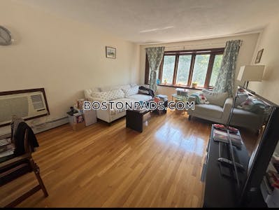 Bedford Apartment for rent 3 Bedrooms 1.5 Baths - $3,900 No Fee