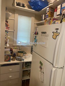 Medford 4 Beds 1 Bath  Tufts - $4,400 No Fee