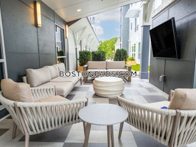 Wakefield 2 bedroom 1 baths Luxury in WAKEFIELD - $3,590 No Fee