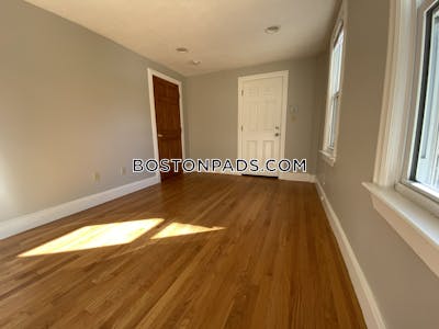 Cambridge Apartment for rent 1 Bedroom 1 Bath  Central Square/cambridgeport - $3,075 No Fee