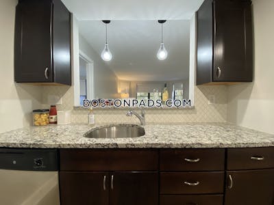 Back Bay 2 Beds 1 Bath Boston - $5,360